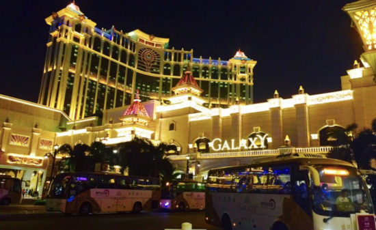 キラキラネオンとカジノで輝く街 中華人民共和国マカオ特別行政区| トラベルダイアリー