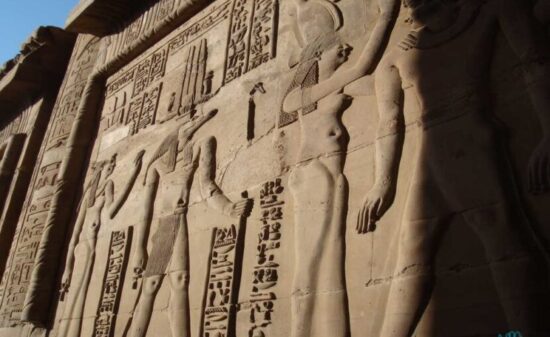 エジプトの最南端！古代遺跡を見にカイロから寝台列車でアスワンへ｜ トラベルダイアリー