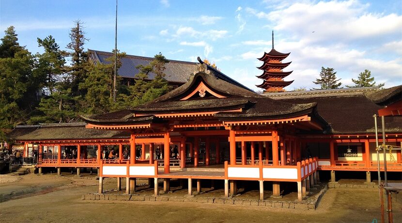 一度は行ってみたいと憧れる！日本三景の1つ広島・宮島の旅｜ トラベルダイアリー